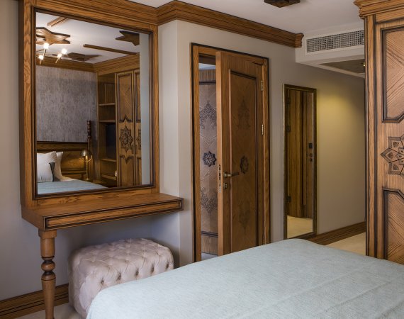 Geçişli aile odası